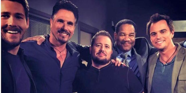 Chaz Bono e Dan Martin sul set di Beautiful