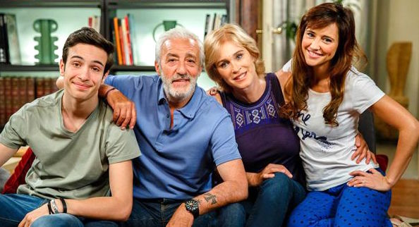 Raffaele Giordano e la sua famiglia - Un posto al sole