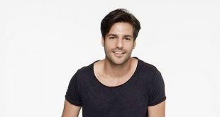 Serkan Cayoglu è Ayaz Dincer a Cherry Season - La stagione del cuore