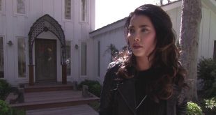 Foto Steffy Forrester di Beautiful (Jacqueline MacInnes Wood)