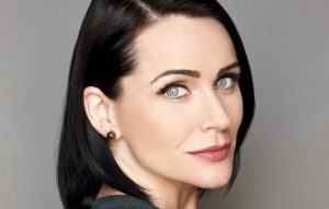 Foto QUINN (Rena Sofer) - Beautiful