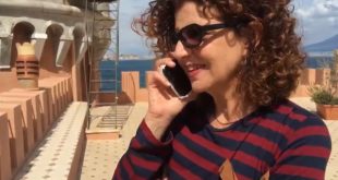 ADELE PANDOLFI è Rita Giordano a Un posto al sole