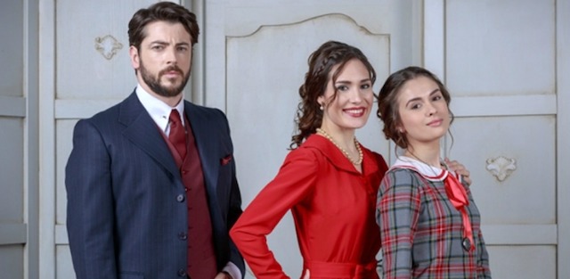 HERNANDO, CAMILA e BEATRIZ / Il segreto