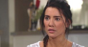 JACQUELINE MACINNES WOOD è Steffy Forrester a Beautiful