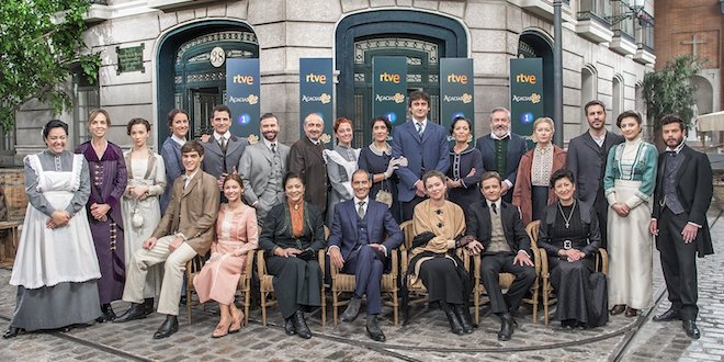 Nuovo cast UNA VITA, salto temporale nel 1913 / Foto RTVE su Twitter