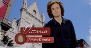 AMATO D'AURIA (Vittorio), sigla Un posto al sole