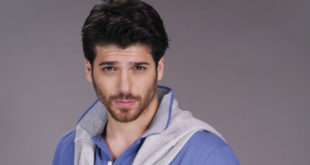 Ferit Aslan (Can Yaman) di Bitter Sweet ingredienti d'amore / Copyright immagine: Mediaset e GLOBAL TELIF HAKLARI YAPIMCILIK