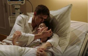 Paul e Romy in ospedale, Tempesta d'amore © ARD Christof Arnold