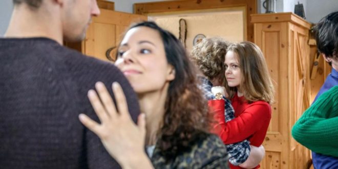 Lucy gelosa di Paul e Vanessa, Tempesta d'amore © ARD Christof Arnold