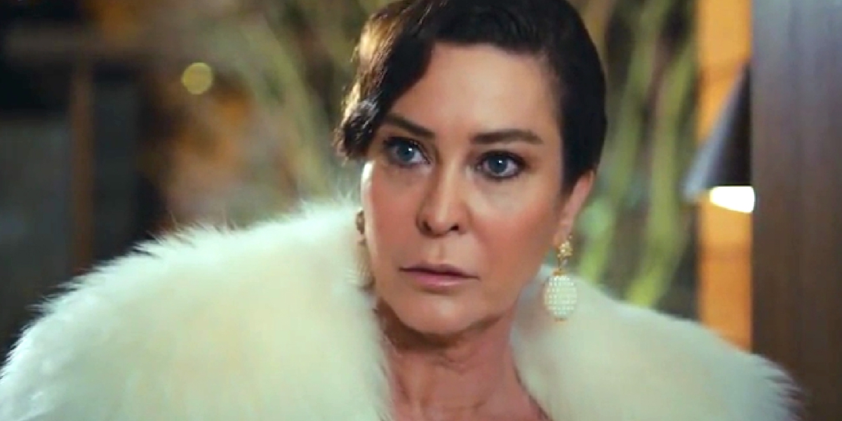 Daydreamer anticipazioni: arriva HUMA, la terribile madre di CAN ed EMRE Daydreamer anticipazioni: arriva HUMA, la terribile madre di CAN ed EMRE