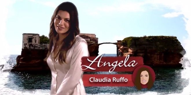 ANGELA (Claudia Ruffo) / Un posto al sole