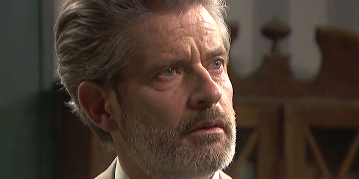 Il Segreto anticipazioni: JEAN PIERRE confessa a TOMAS di essere il vero padre di ADOLFO Il Segreto anticipazioni: JEAN PIERRE confessa a TOMAS di essere il vero padre di ADOLFO