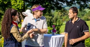 Shirin, Gerry e Dexter Torrence, Tempesta d'amore © ARD Christof Arnold