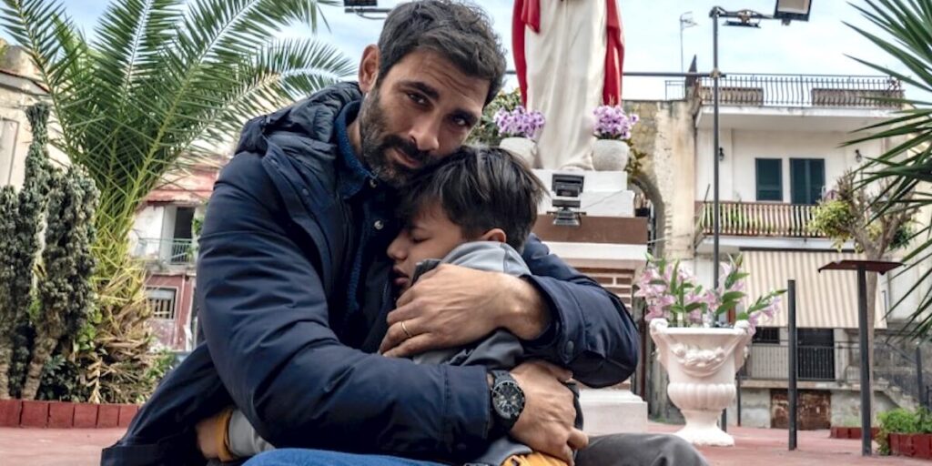 Resta con me cast, trama, anticipazioni della fiction di Rai 1 con Francesco Arca Resta con me cast, trama, anticipazioni della fiction di Rai 1 con Francesco Arca