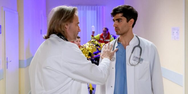 Michael e Leander in ospedale, Tempesta d'amore © ARD WDR Christof Arnold