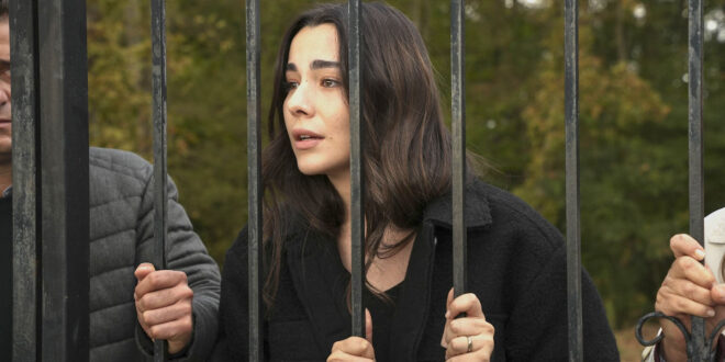 Oylum / Tradimento (foto Mediaset)