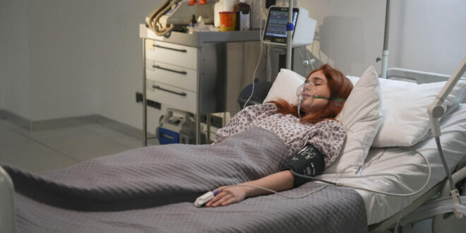 Selin / Tradimento (foto Mediaset)