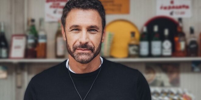 Raoul Bova in Don Matteo 15