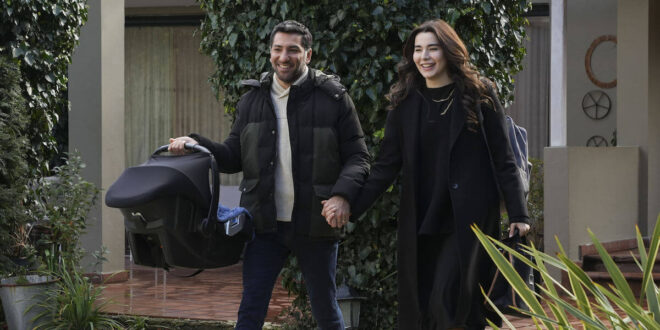 Kahraman e Oylum / Tradimento (foto Mediaset)