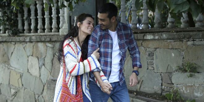 La forza di una donna / Bahar e Sarp (foto Mediaset)