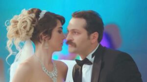 Ceyda e Peyami / La forza di una donna