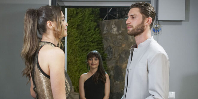 Lal, Zeynep e Cem / Forbidden fruit (foto Mediaset)