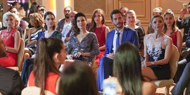 Scena da Forbidden Fruit (foto Mediaset)