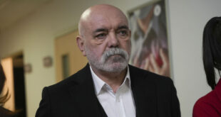 Sezai / Tradimento (foto Mediaset)