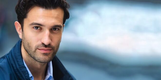 Damiano Renda (Luigi Miele) / Un posto al sole (foto RAI)