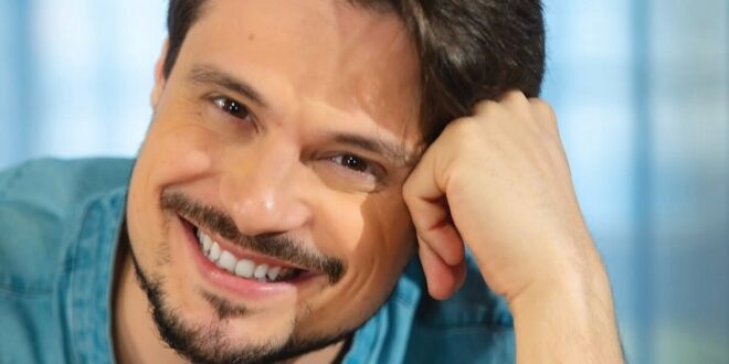 Gianluca (Flavio Gismondi) / Un posto al sole