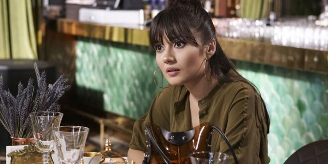 Zeynep / Forbidden fruit (foto Mediaset)