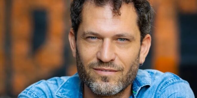 Eduardo Sabbiese / Un posto al sole (foto RAI)