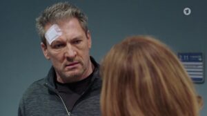 Christoph non riconosce Alexandra, Tempesta d'amore © ARD (Screenshot)