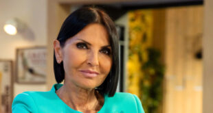 Marina (Nina Soldano) / Un posto al sole (foto RAI)