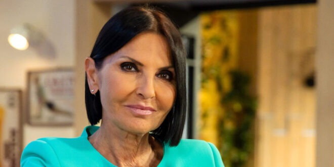 Marina (Nina Soldano) / Un posto al sole (foto RAI)