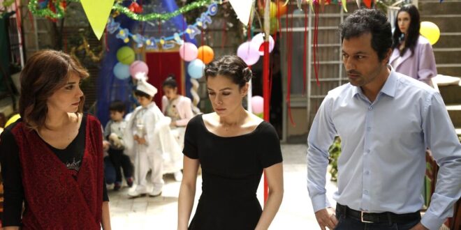 Scena da La forza di una donna (foto Mediaset)