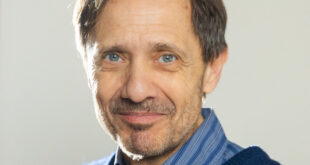 Maurizio / Giorgio Carosi (Un posto al sole) / Foto RAI