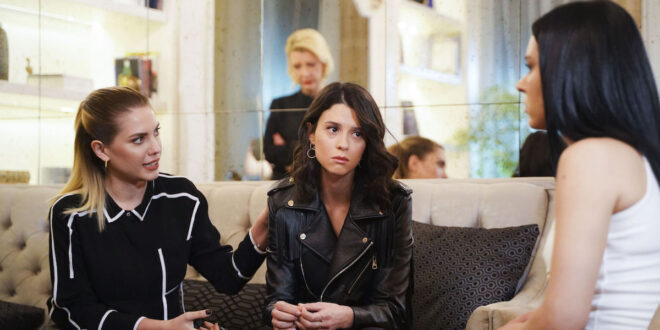 Zehra, Yildiz e Lila / Forbidden fruit (foto Mediaset)