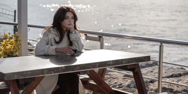Alya / Far away (foto Mediaset)