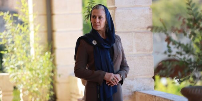 Far away / Sadakat (foto Mediaset)
