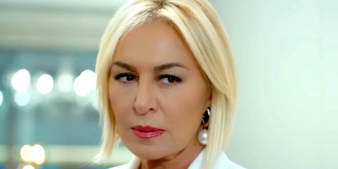 Feride / Forbidden fruit