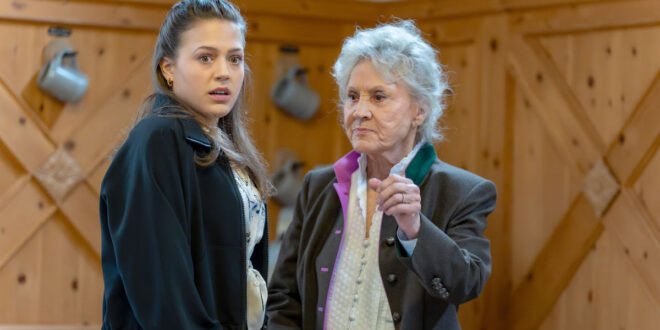 Maxi e Hildegard / Tempesta d'amore (foto Mediaset)