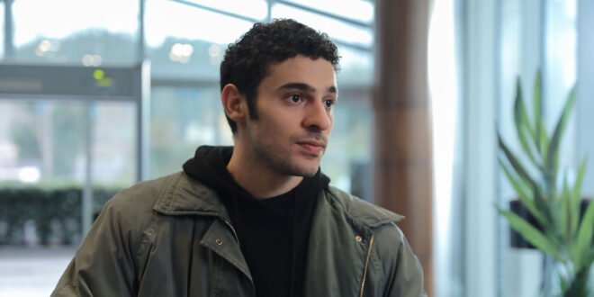 Kadir / Tutto per la mia famiglia (foto Mediaset)