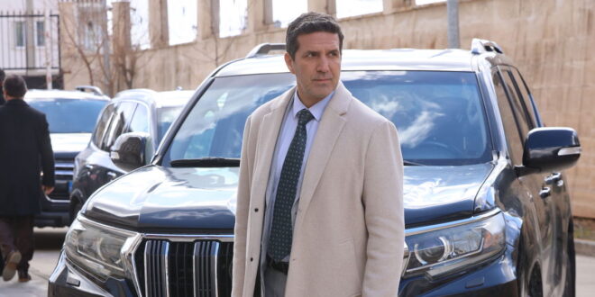 Erol / Far away (foto Mediaset)