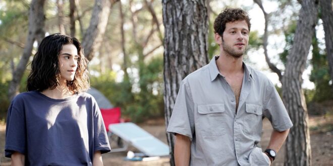 Idil e Alper / Be my sunshine (foto Mediaset)