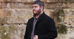 Kadir / Far away (foto Mediaset)